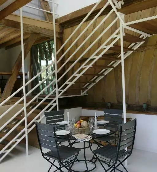 Aamiaismajoitus (B&B) Château De Miromesnil