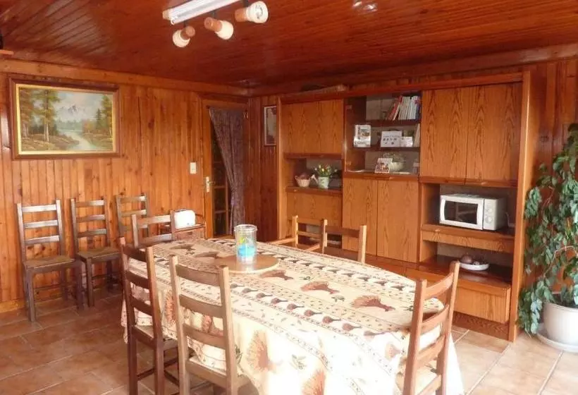 Aamiaismajoitus (B&B) Clos De La Natouze