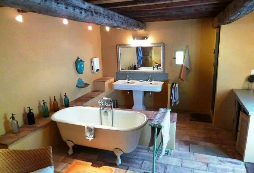 Aamiaismajoitus (B&B) Mas Du Moutet