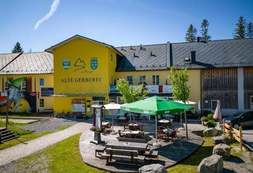 ベッドアンドブレックファースト Pension Zuser