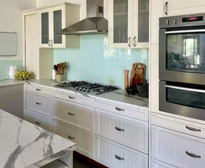 ベッドアンドブレックファースト Yanada