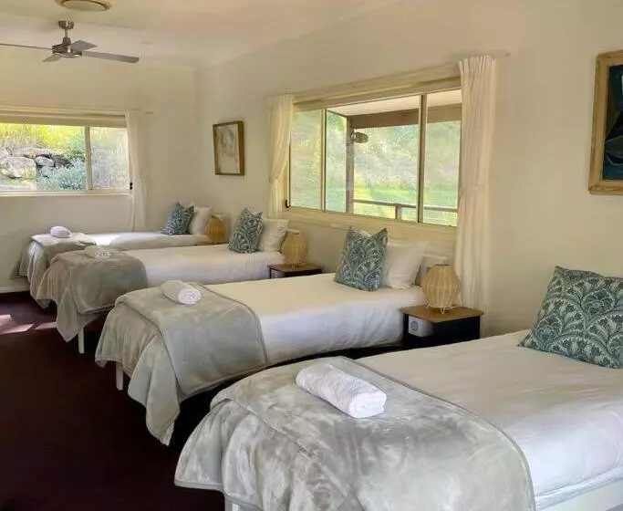 ベッドアンドブレックファースト Yanada