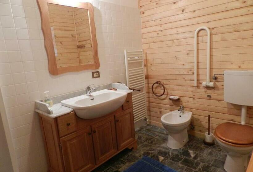 فندق Agriturismo Bosco Di Museis