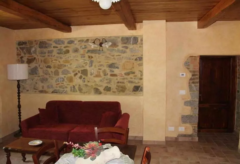 ホテル Agriturismo Le Paicciole