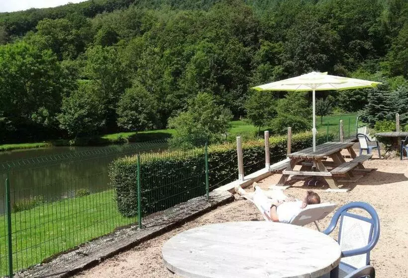 Hotelli Hôtel L'annexe