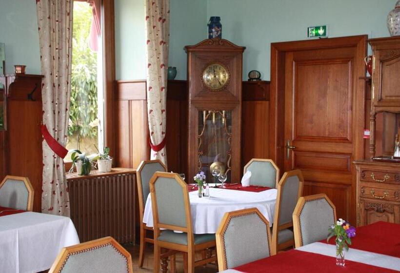 酒店 Hôtel Restaurant Roess