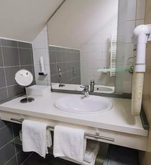 Hotelli Vadvirág Panzió