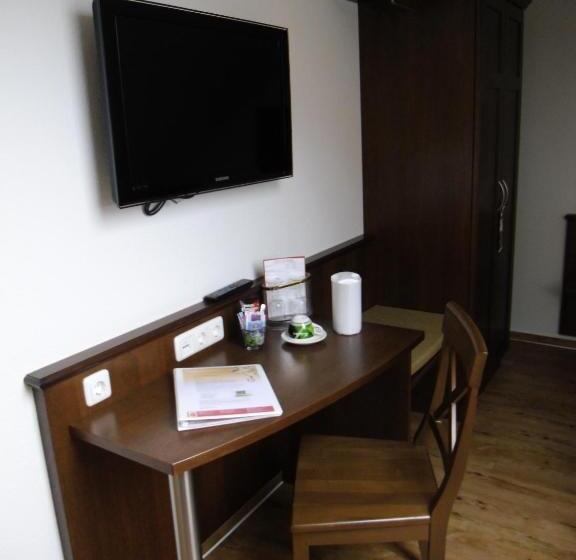 ホテル Wein Träume