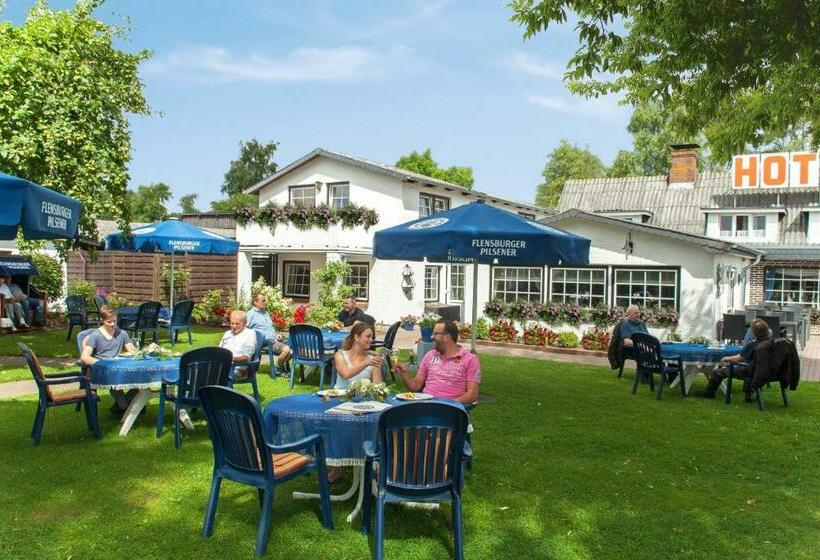 펜션 Restaurant Faehr Cafe