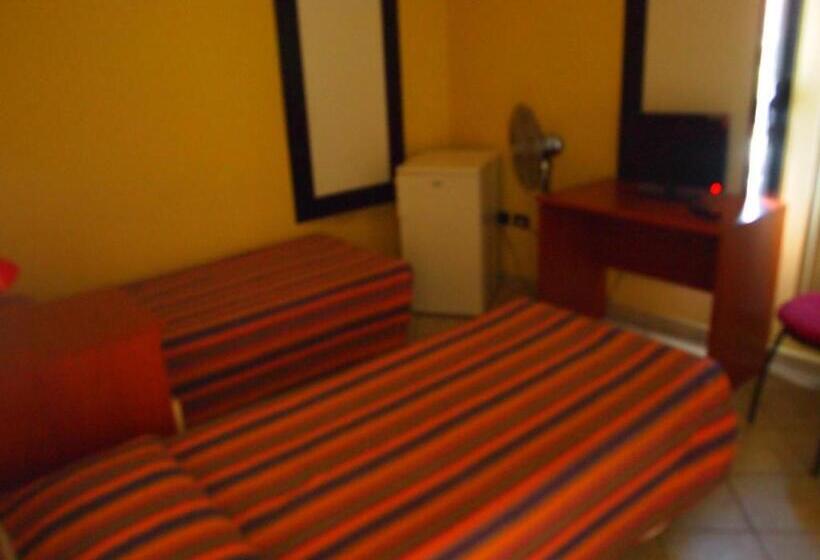 פנסיון Caffetteria Dell'angolo