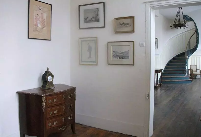 ペンション Château De Yaucourt Bussus