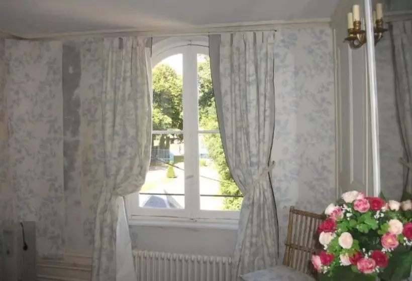 ペンション Château De Yaucourt Bussus