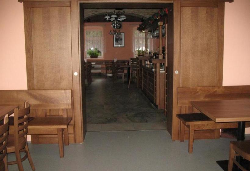 بنسيون Kájovská Hospoda