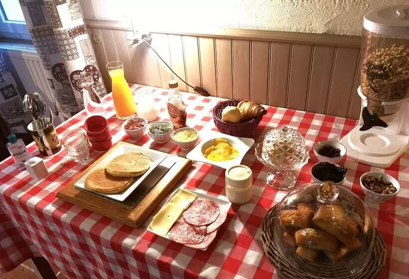 ペンション La Borie Du Chevrier