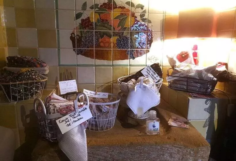 ペンション La Borie Du Chevrier