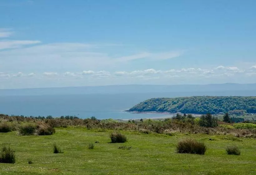 Yha Port Eynon   Hostel