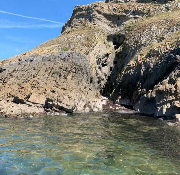 Yha Port Eynon   Hostel