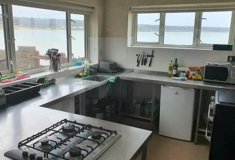 Yha Port Eynon   Hostel