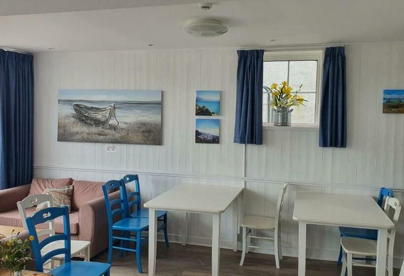 Yha Port Eynon   Hostel