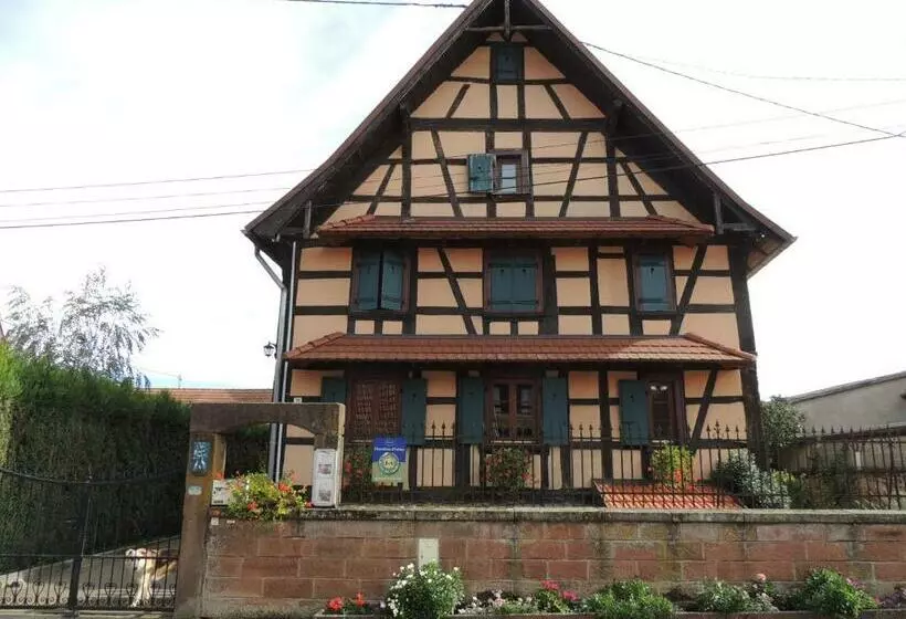 Aamiaismajoitus (B&B) Chambres D'hôtes S'burehiesel