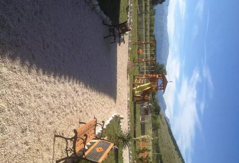 Aamiaismajoitus (B&B) La Collina Di Peppino