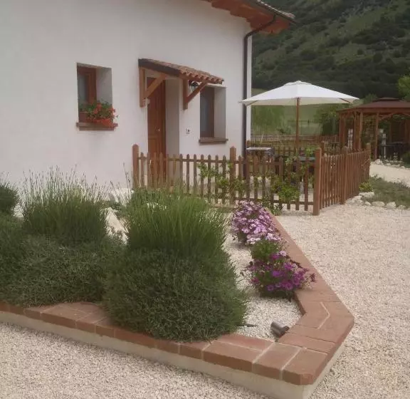 Aamiaismajoitus (B&B) La Collina Di Peppino