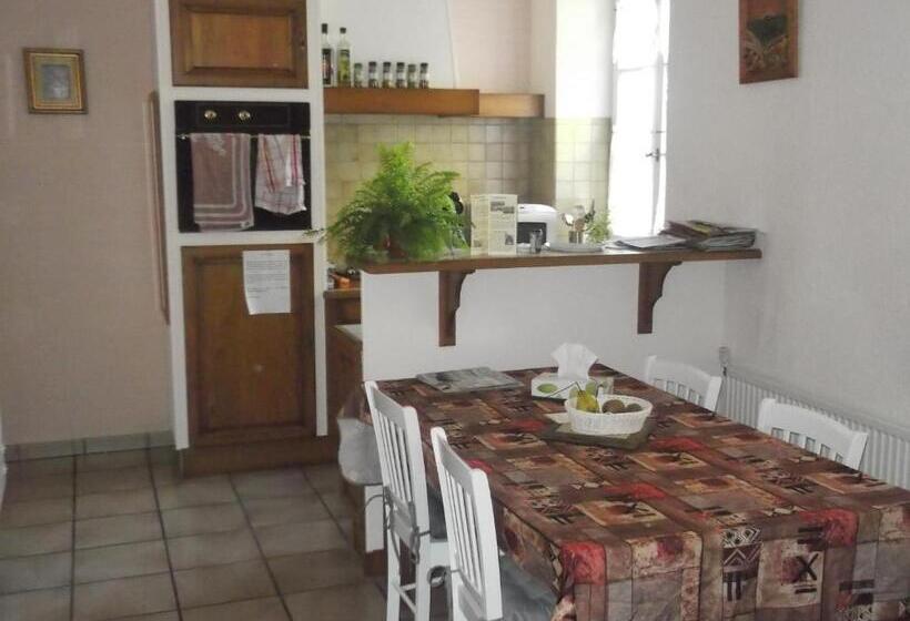 ベッドアンドブレックファースト La Ferriere