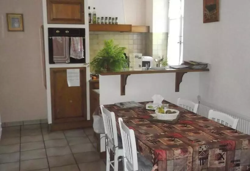 ベッドアンドブレックファースト La Ferriere