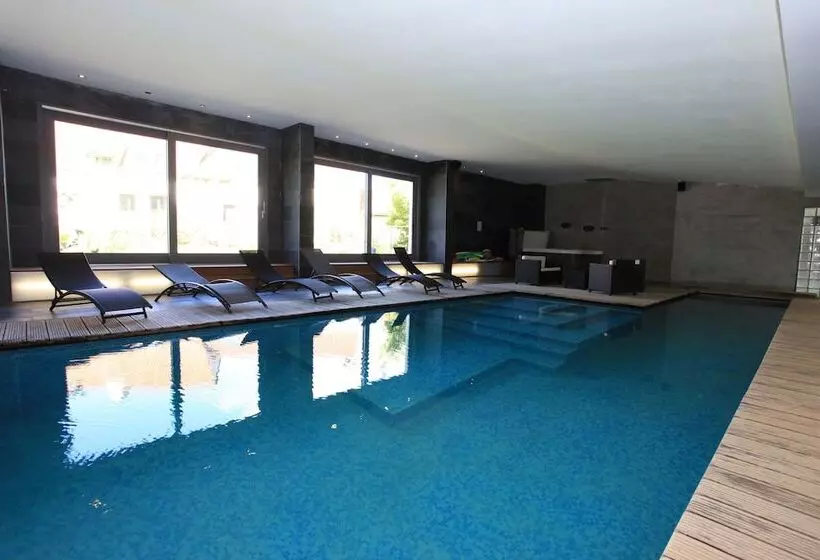 ベッドアンドブレックファースト Le Clos Du Miroir