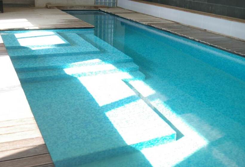 ベッドアンドブレックファースト Le Clos Du Miroir