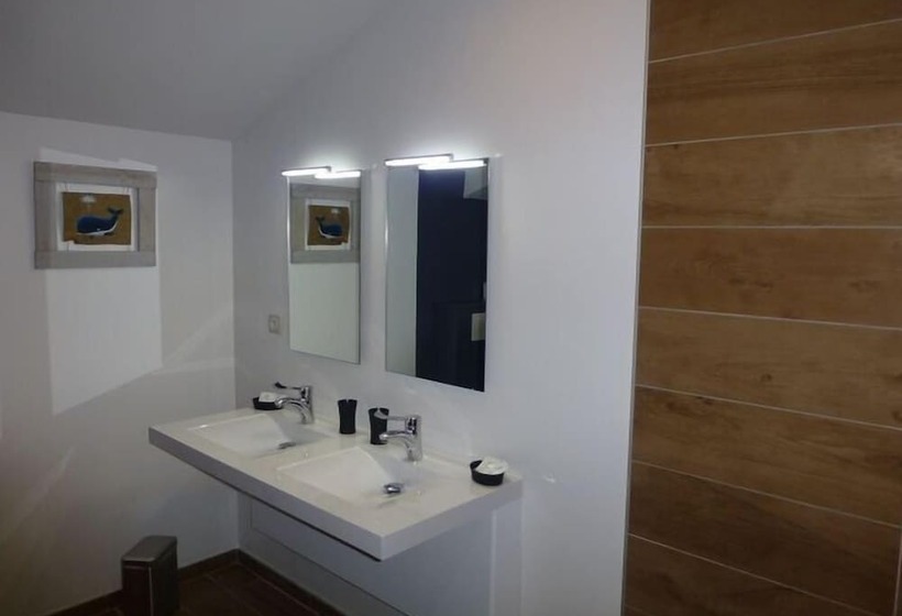 ベッドアンドブレックファースト Le Clos Du Miroir