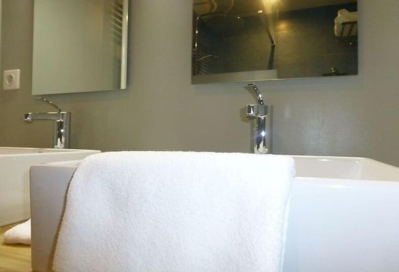 ベッドアンドブレックファースト Le Clos Du Miroir