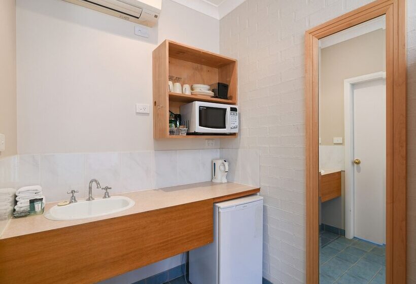 Catalina Motel Lake Macquarie