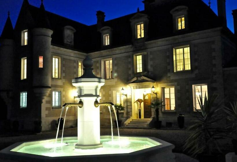 Chateau De Bellevue B&b Et Appartements Avec Piscine Chauffée Et Chambres Partout Climatisées