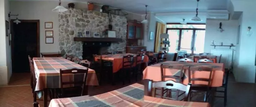 ホテル Agriturismo Varcodoro