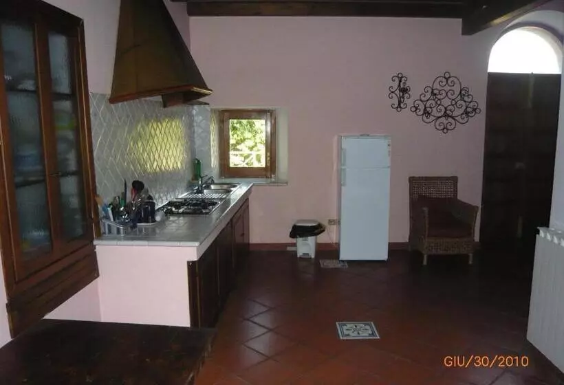 ホテル Agriturismo Il Vignale