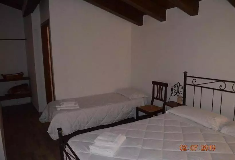 ホテル Agriturismo Il Vignale