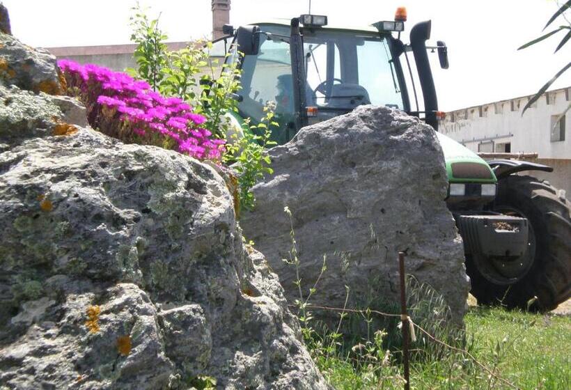 בית מלון כפרי Agriturismo Montealma