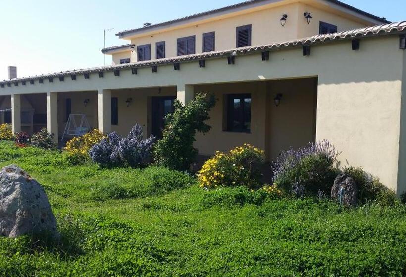 בית מלון כפרי Agriturismo Montealma