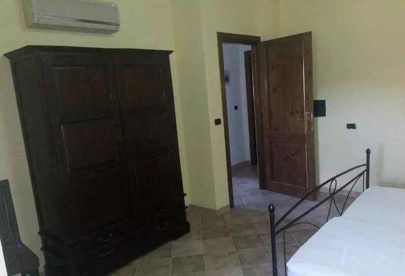 هتل Agriturismo Montealma