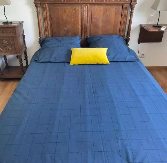 ホテル Ar Gavotenn