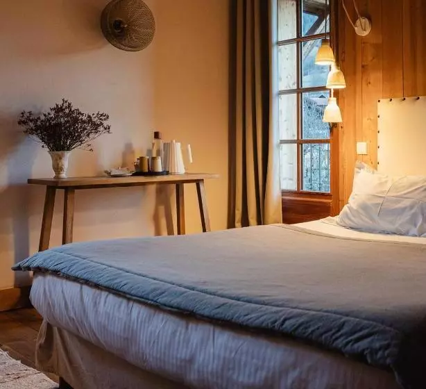 ホテル Auberge Le Moulin De Léré Restaurant Frédéric Molina 1 étoile