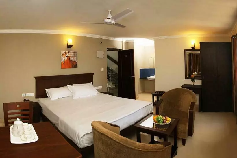 ホテル Century Grand