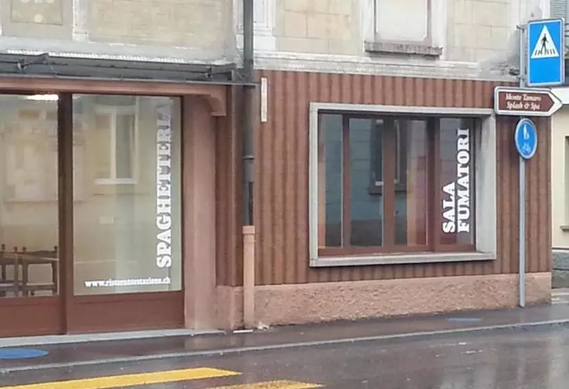 ホテル Ristorante Stazione Con Alloggio