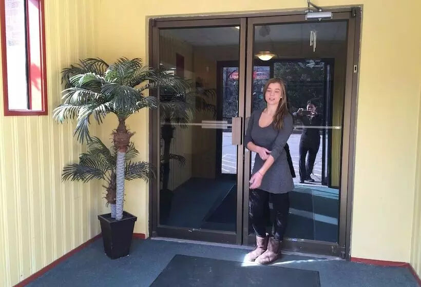 Hotelli Villagers Inn