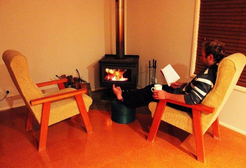 ホテル Waterfall Way Farmstay