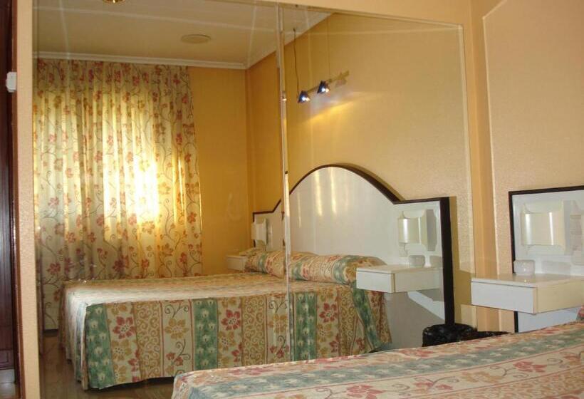 Motel Cancun Barbadas Ourense