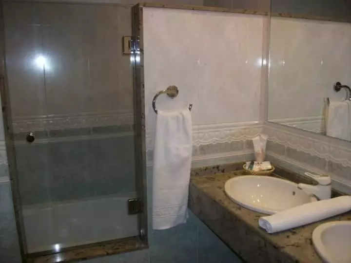 Motel Cancun Barbadas Ourense