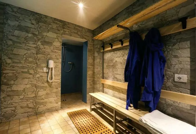 ペンション Castello Di Marano Sul Panaro   Room & Breakfast