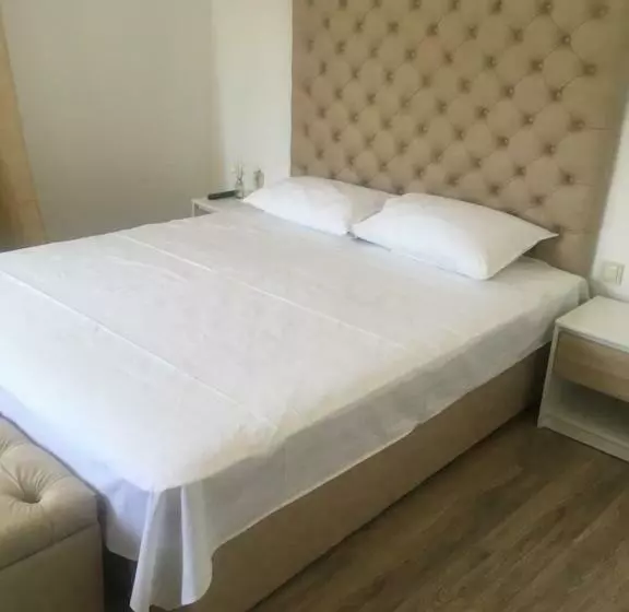 پانسیون Guest House Rest